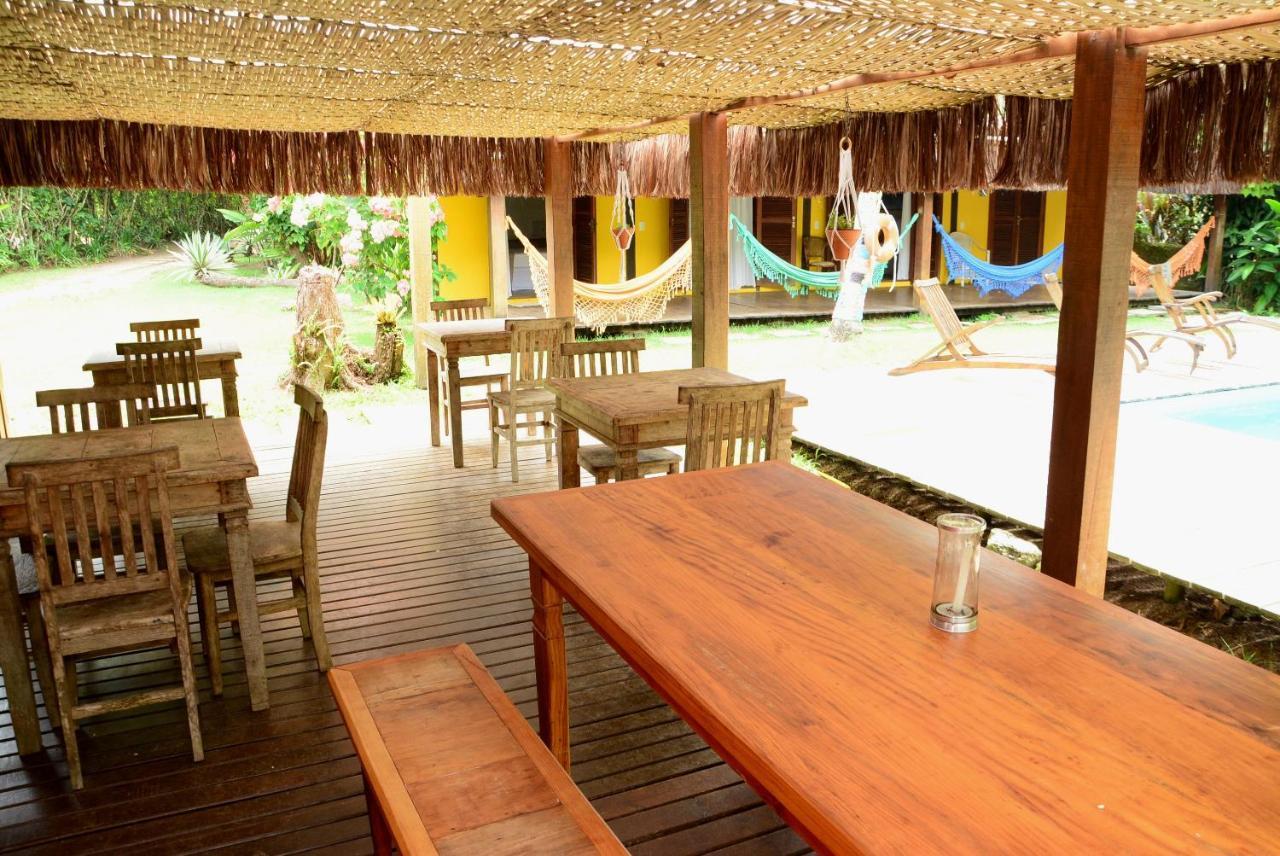Hostel Vila Bonete Ilhabela Buitenkant foto