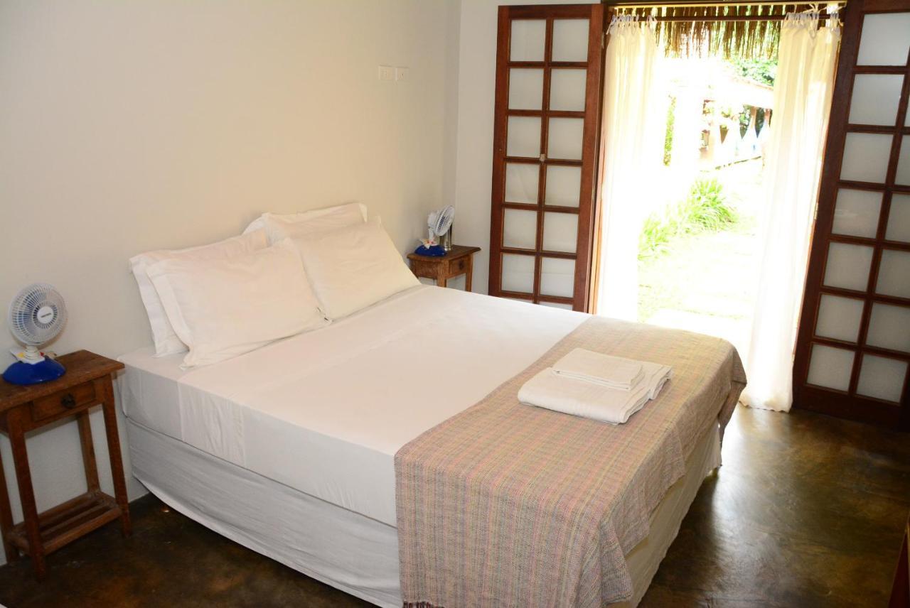 Hostel Vila Bonete Ilhabela Buitenkant foto