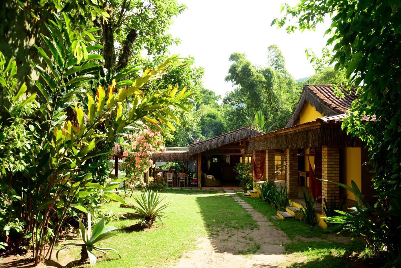 Hostel Vila Bonete Ilhabela Buitenkant foto